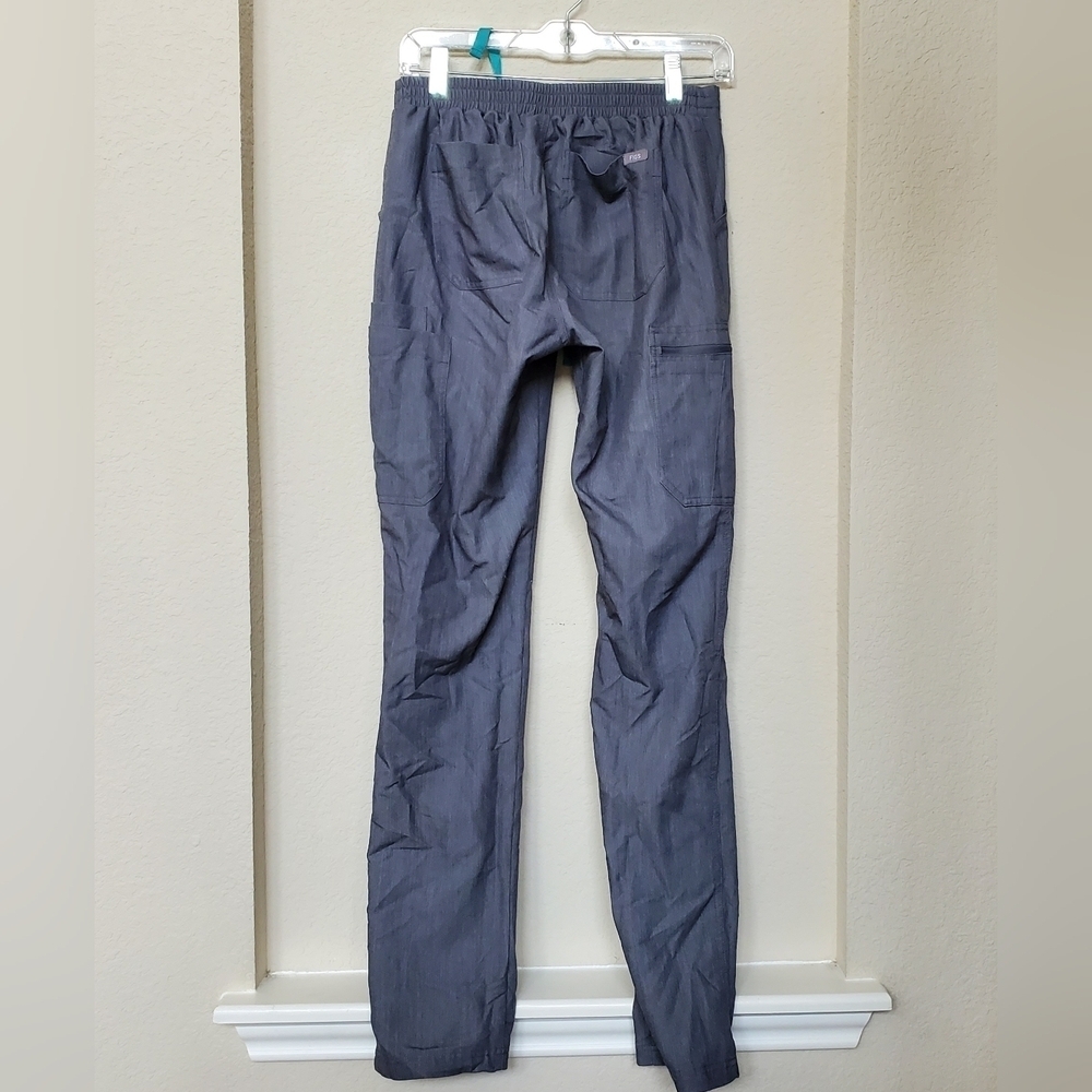 Figs Straight Leg Scrub Pants.   Size XS - Picture 2 of 8